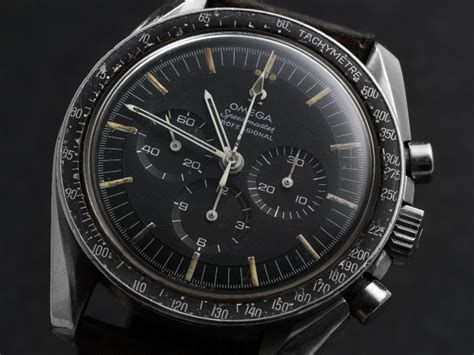 wife of dead austronat sells omega watch|The Omega Speedmaster: The Watch That Went to .